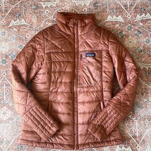 Patagonia puffer jacket